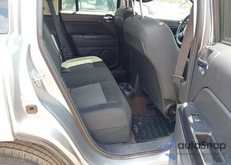 2015 Jeep Compass Sport z USA, uszkodzony, nr VIN 1C4NJDBB7FD114569